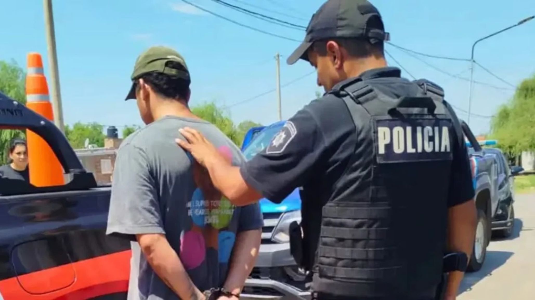 Parricidio en Santa Fe: Detuvieron a un joven que asesinó a su papá y lo lanzó al río