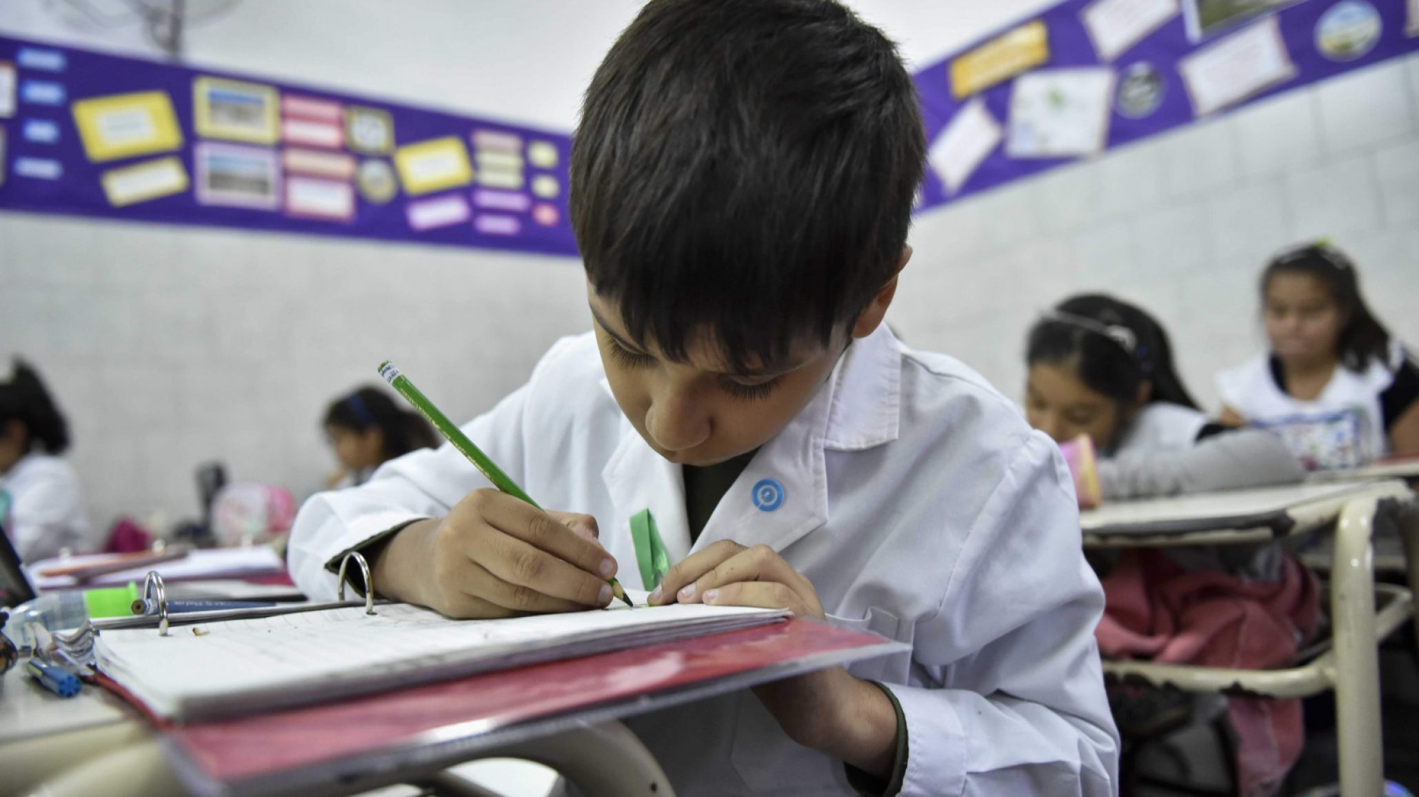 Argentina: por la baja de natalidad, se esperan más de 1 millón menos de alumnos en 2030