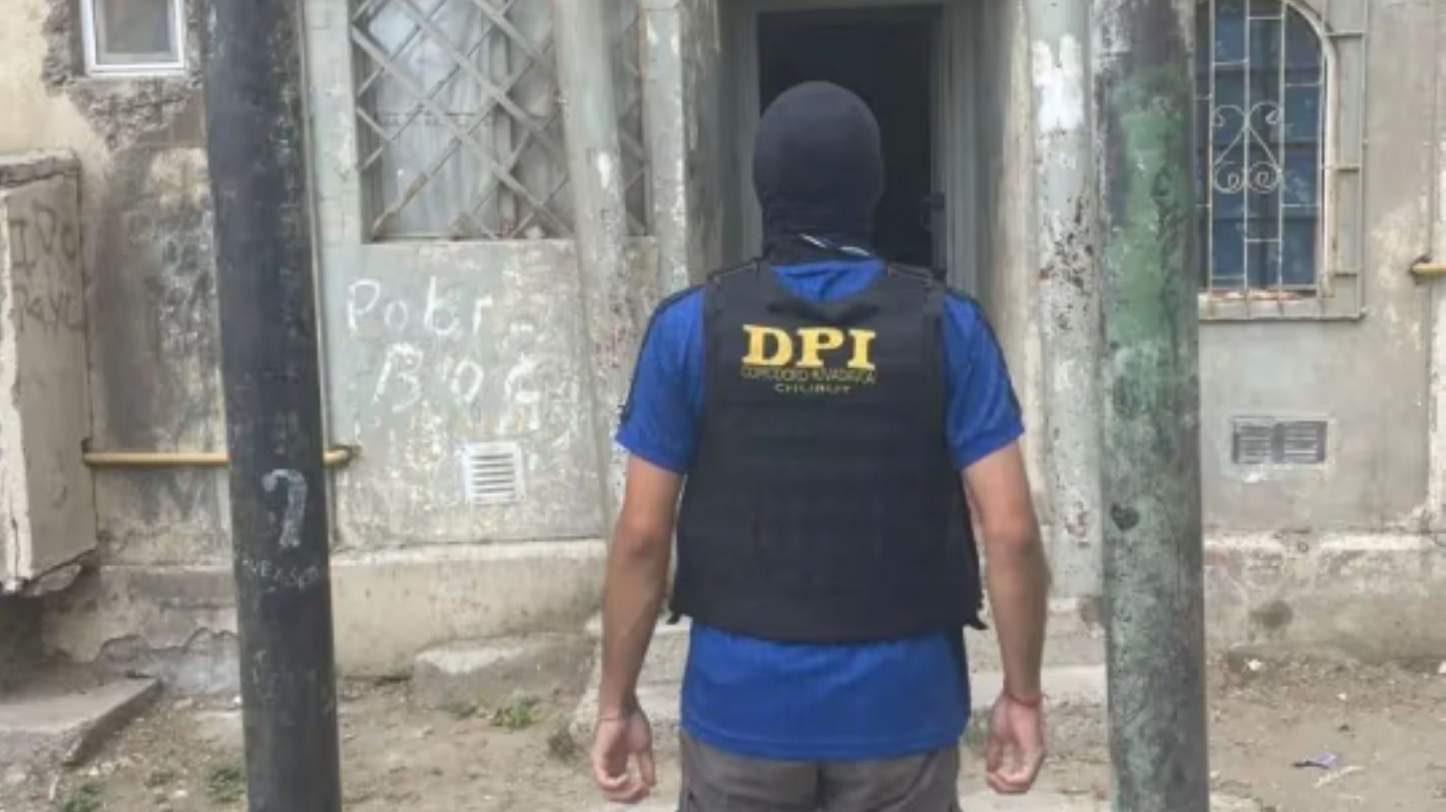 Balearon a un hombre investigado por un violento robo en Las 1008 de Comodoro Rivadavia