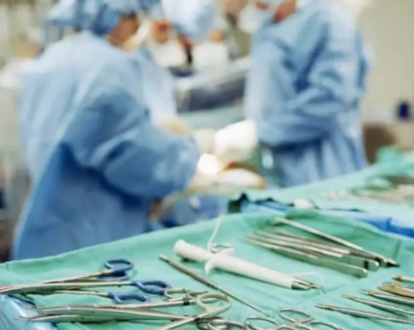 Entre la modernización y el riesgo: El Gobierno abre la puerta a la importación de equipos médicos usados