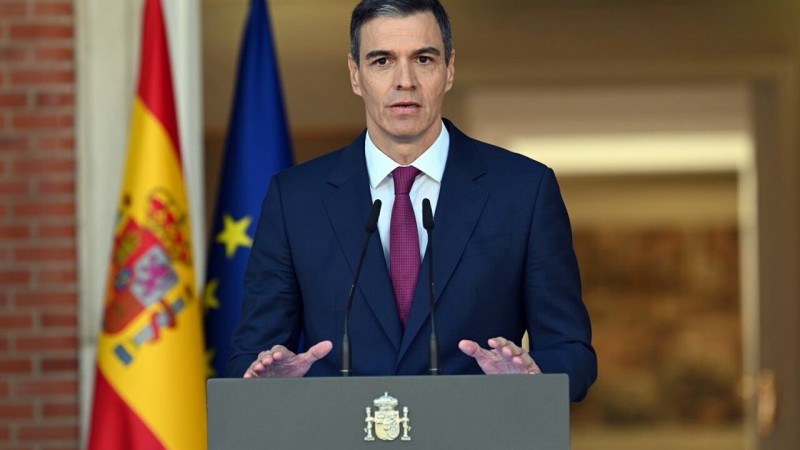 Pedro Sánchez anunció que España quiere prohibir las redes sociales a menores de 16 años
