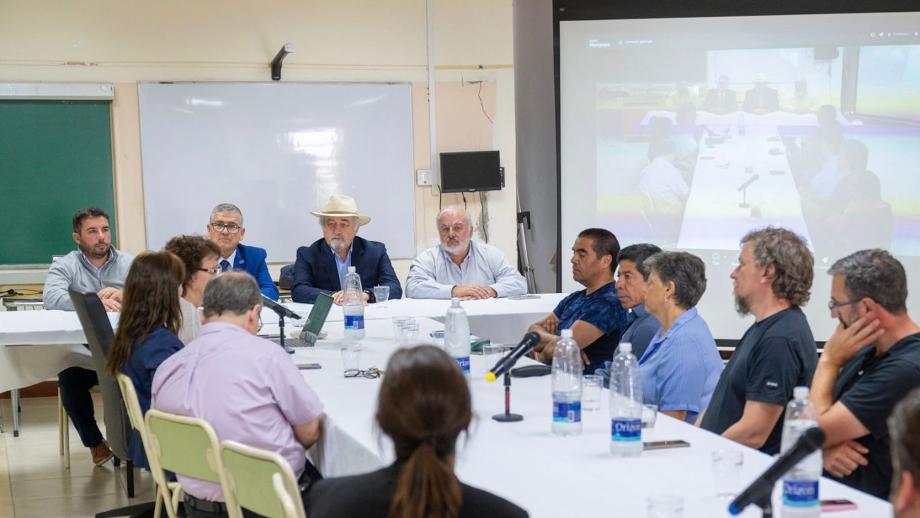 El estudio geológico sobre el cerro Hermitte plantea distintos escenarios para cada barrio