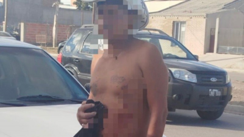 Trelew: un cuidacoches resultó herido con un arma blanca