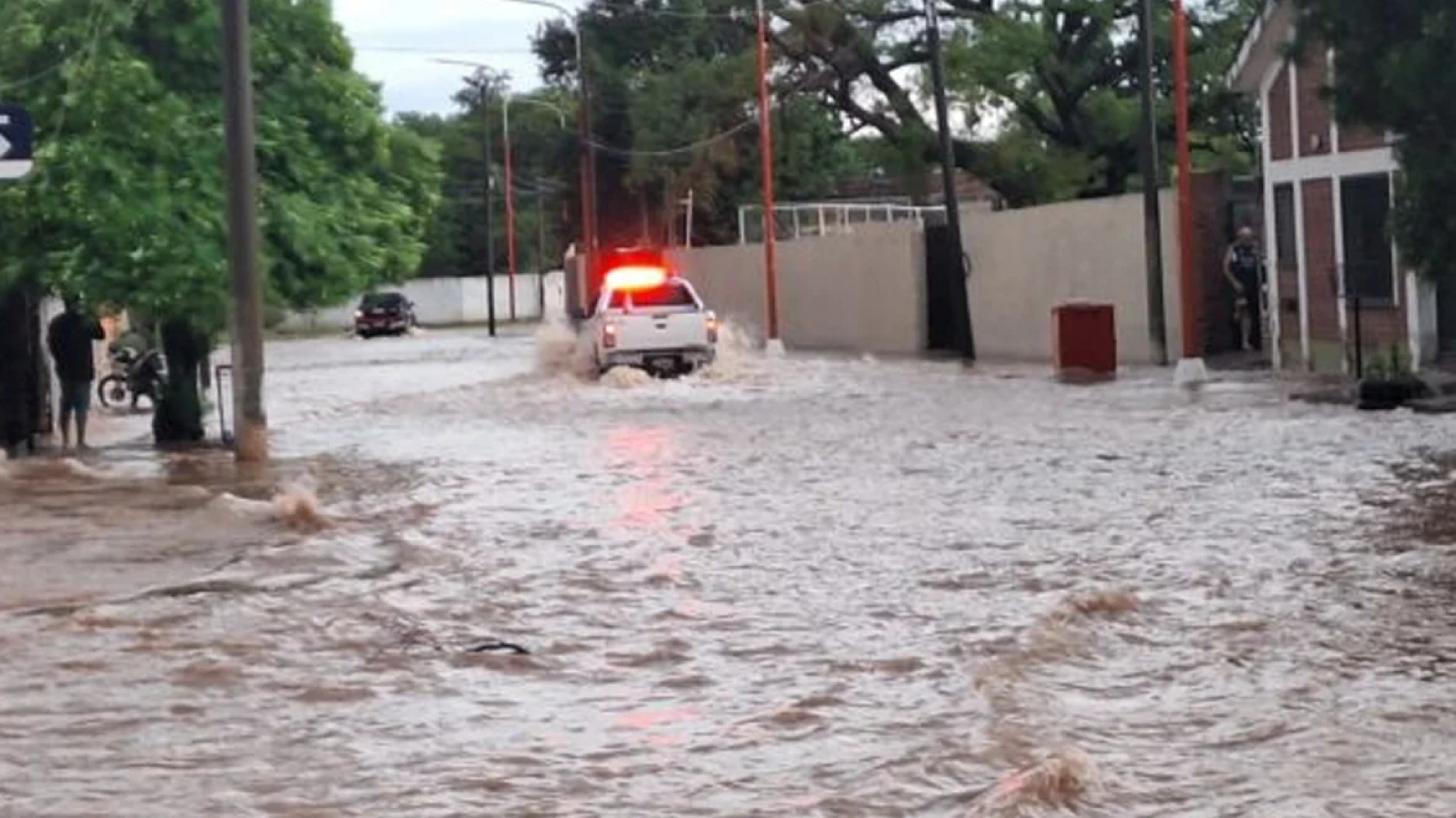 Temporal histórico en Salta: más de 240 evacuados y graves daños