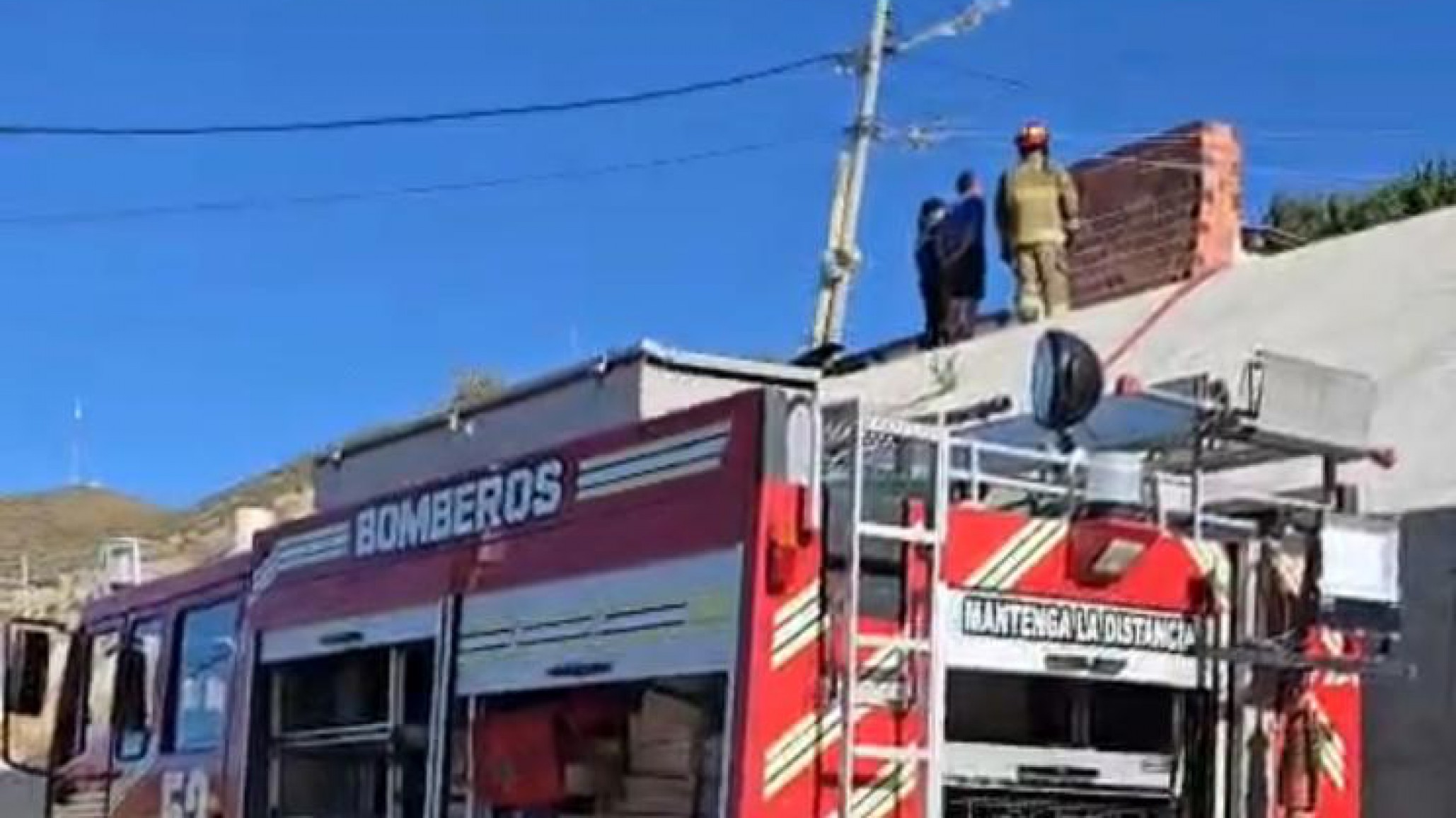 Incendio en una vivienda de Pietrobelli: trabajaron dos dotaciones de bomberos