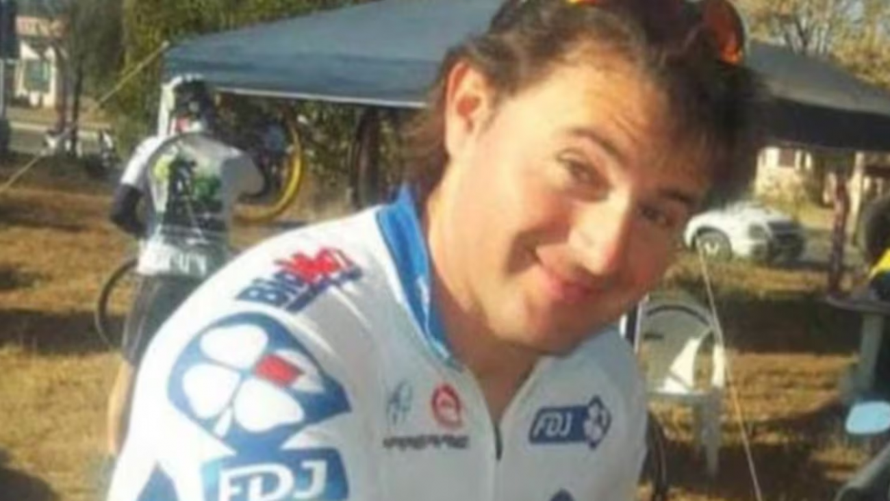 Tragedia: pedaleaba 50 kilómetros por la salud de su madre y murió atropellado