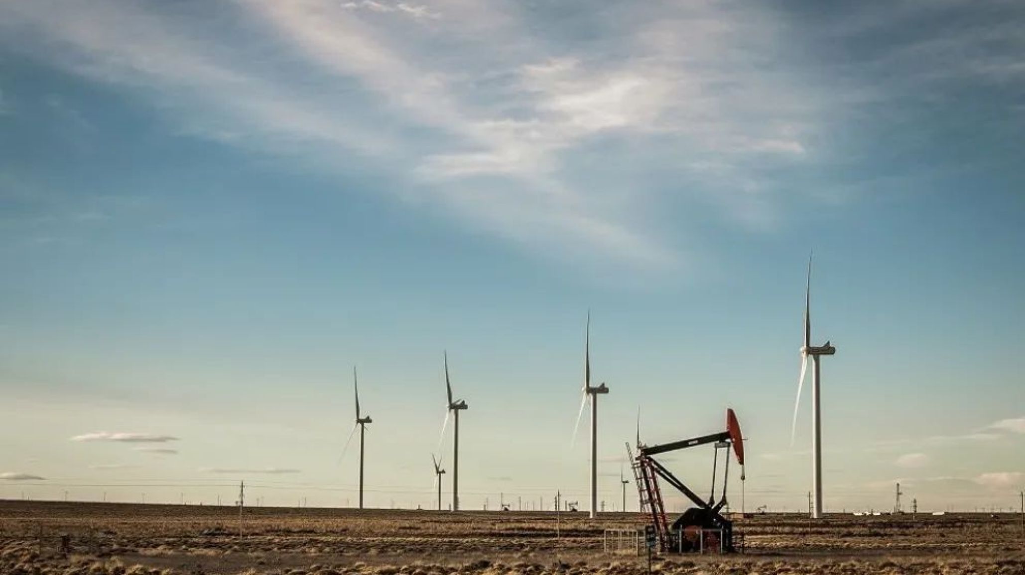 Se complica la venta de Manantiales Behr: Rovella Capital no logra reunir los fondos