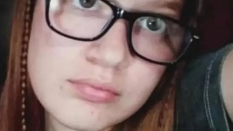 Hallan muerta a una joven de 18 años en Villa Elvira: la atropellaron y la abandonaron en una zanja