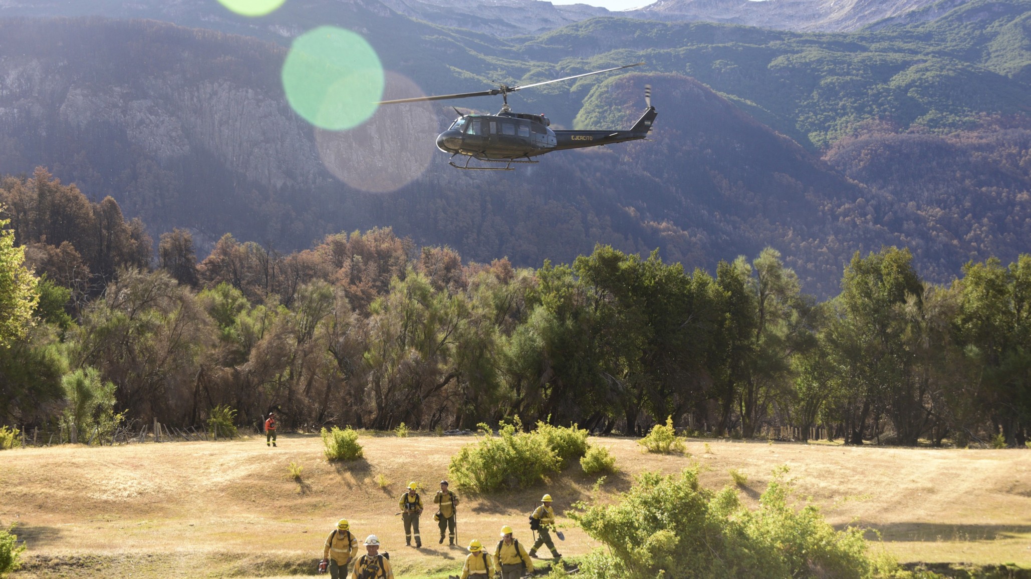 Incendios en Los Alerces: con 16 mil hectáreas afectadas continúa el operativo