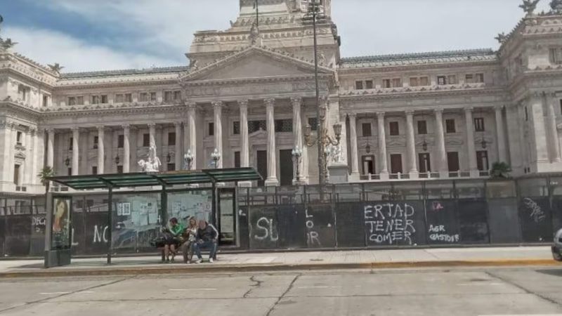 Diputados convocan a sesión especial para avanzar con la reforma laboral este jueves