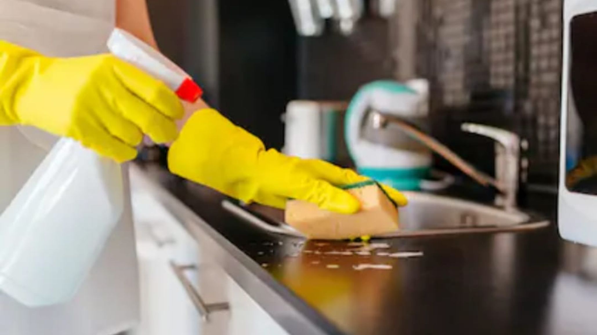 Servicio doméstico: aumento en febrero y marzo y bonos de hasta $20.000