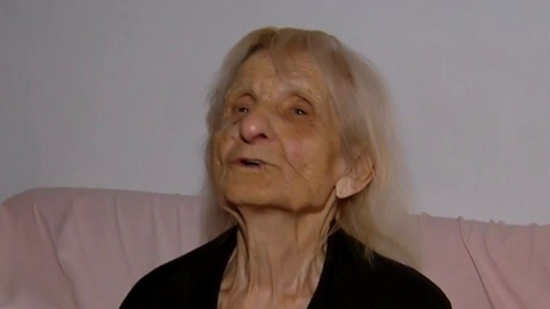 Violento robo a una jubilada de 93 años: la golpearon y desnudaron en su casa