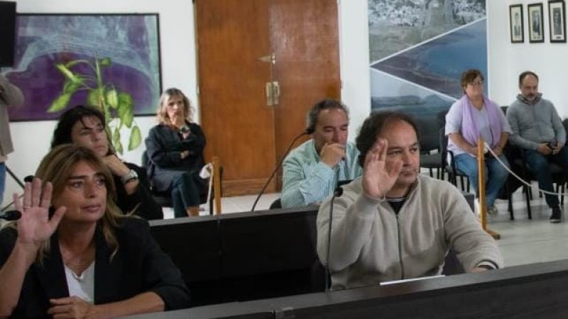 El bloque Arriba Chubut no acompañó el Consenso Fiscal: "Es un acuerdo redundante que limita la autonomía de Rada Tilly"