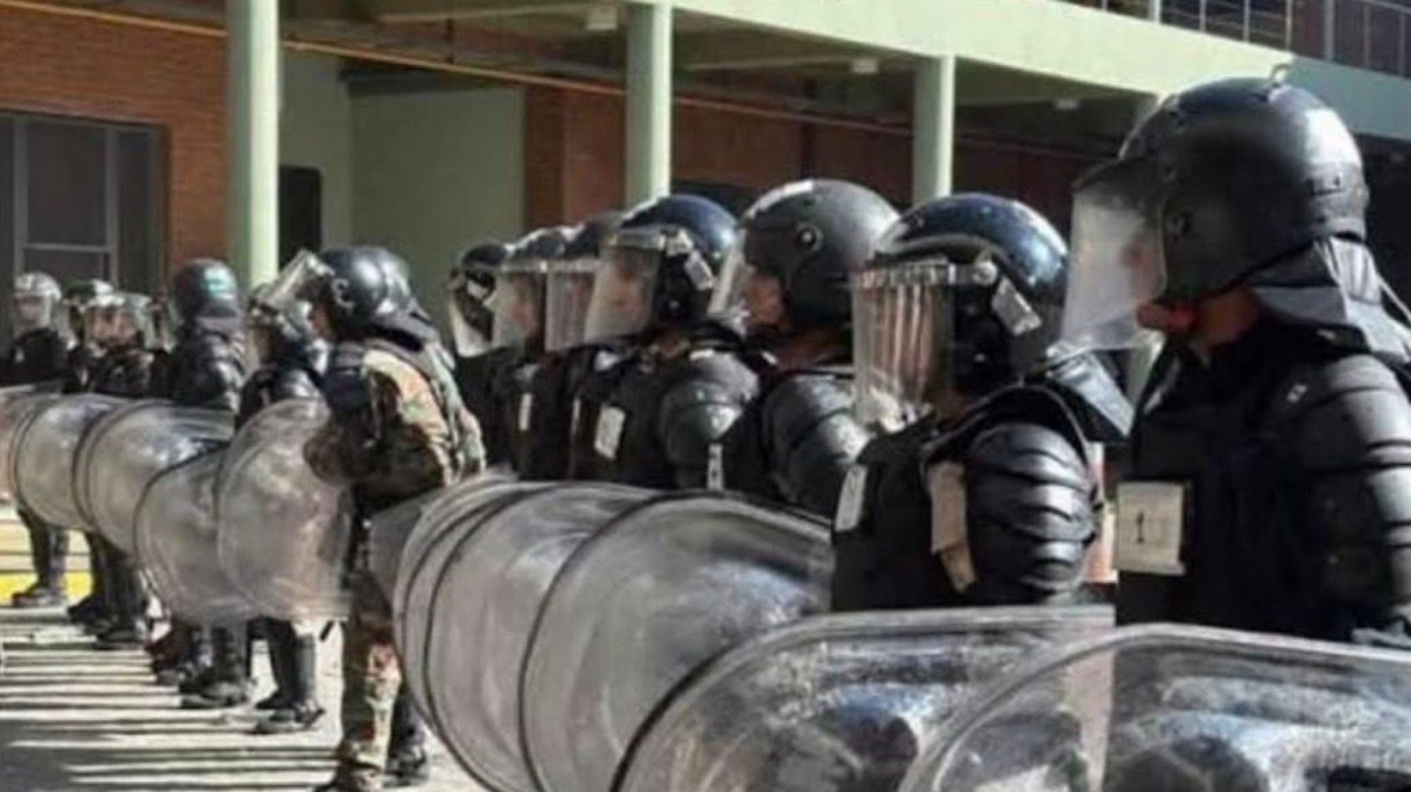 Convocan a una concentración policial en Rawson por reclamo salarial