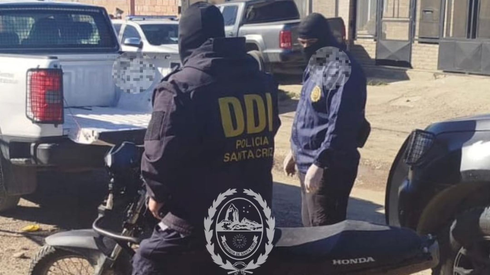 Caleta Olivia: recuperaron una moto robada a un turista brasileño
