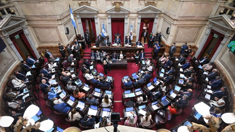 Escándalo en el Congreso: Los nuevos aumentos de sueldos para senadores superan los $10 millones