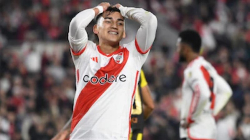 "La millonaria oferta por el comodorense Ian Subiabre que River rechazó por pedido de Coudet"