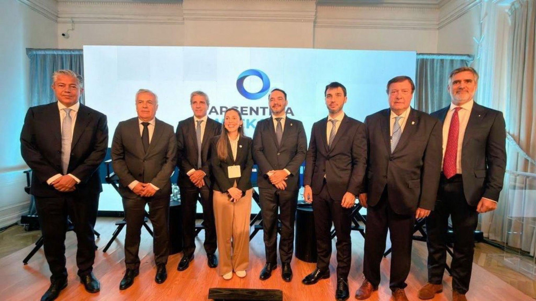 Un anuncio reciclado fue lo único que se trajo Torres de EEUU