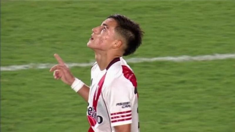Video: el comodorense Ian Subiabre selló el triunfo de River ante Sarmiento y ratificó su gran inicio de temporada