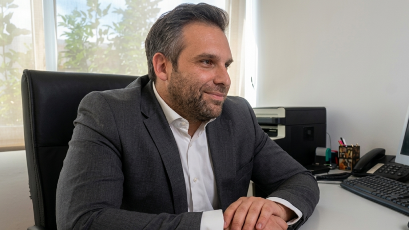 El funcionario provincial cada vez más complicado: la mujer del video confirmó que Castro le pidió una coima de 12 millones para reducir la pena de su hijo