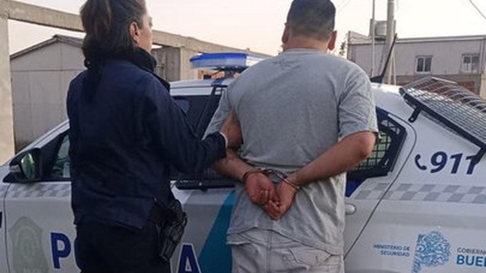 Intento de femicidio en La Plata: Acusó de infidelidad a su pareja e intentó matarla