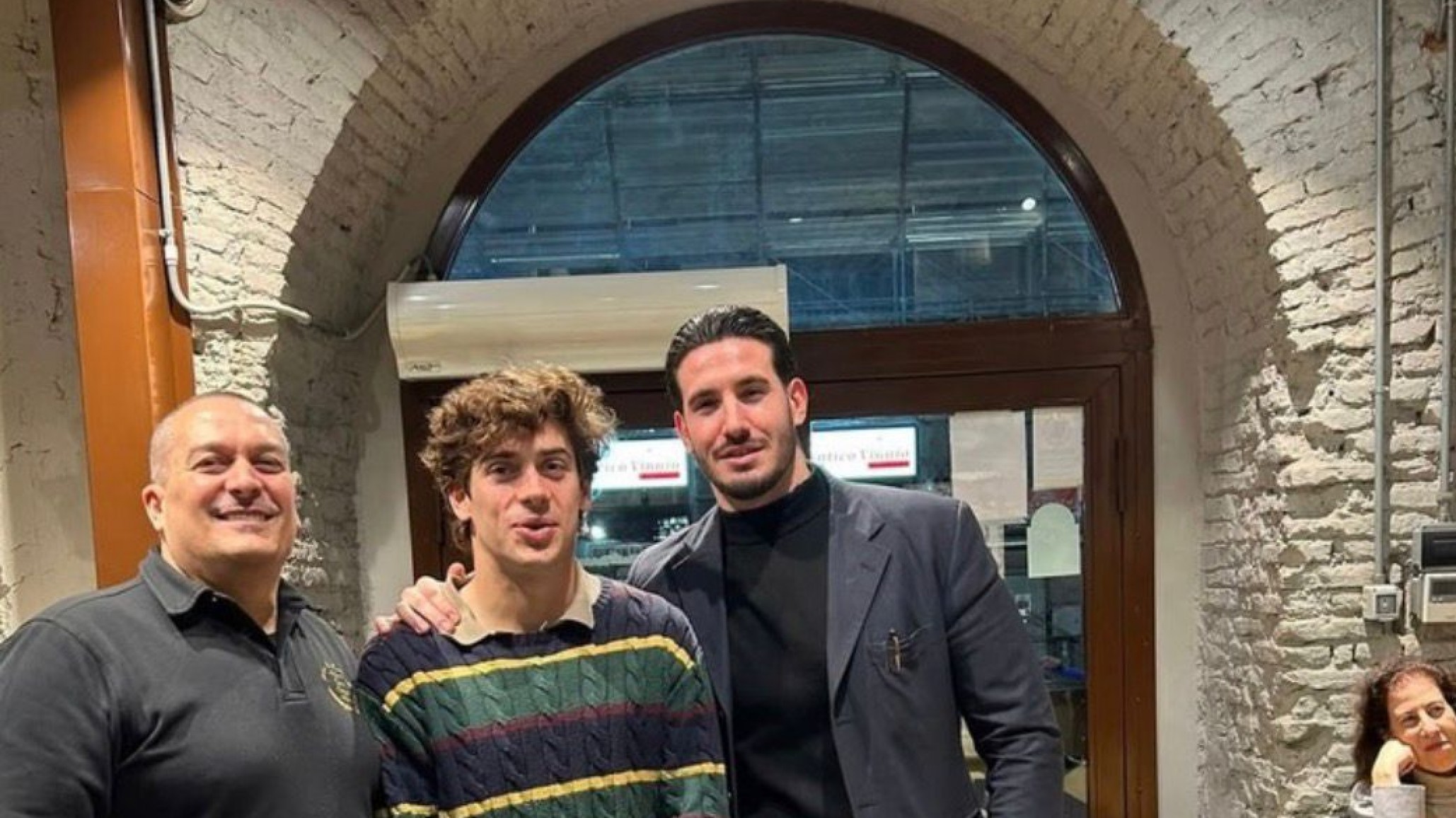 "Come como un dinosaurio": la anécdota de Colapinto en un restaurante italiano