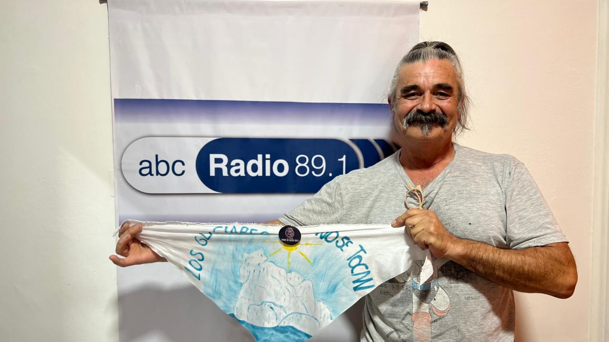 "Gracias Milei por por promocionar mi defensa del agua": Chelo Arteaga pasó por ABC Radio tras la audiencia por glaciares