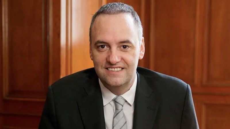 Se complica la situación de Adorni: la Justicia lo imputó por enriquecimiento ilícito