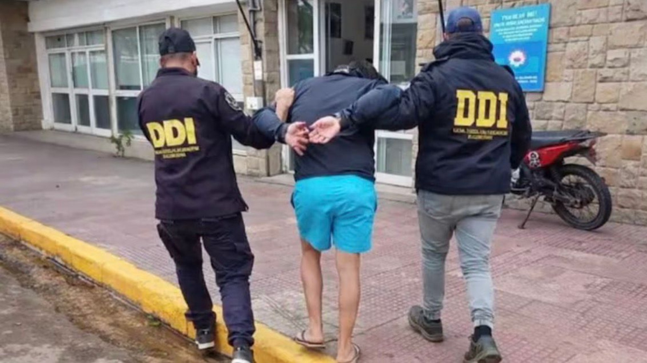 Detienen a un joven por el asesinato de un menor ocurrido en un cumpleaños