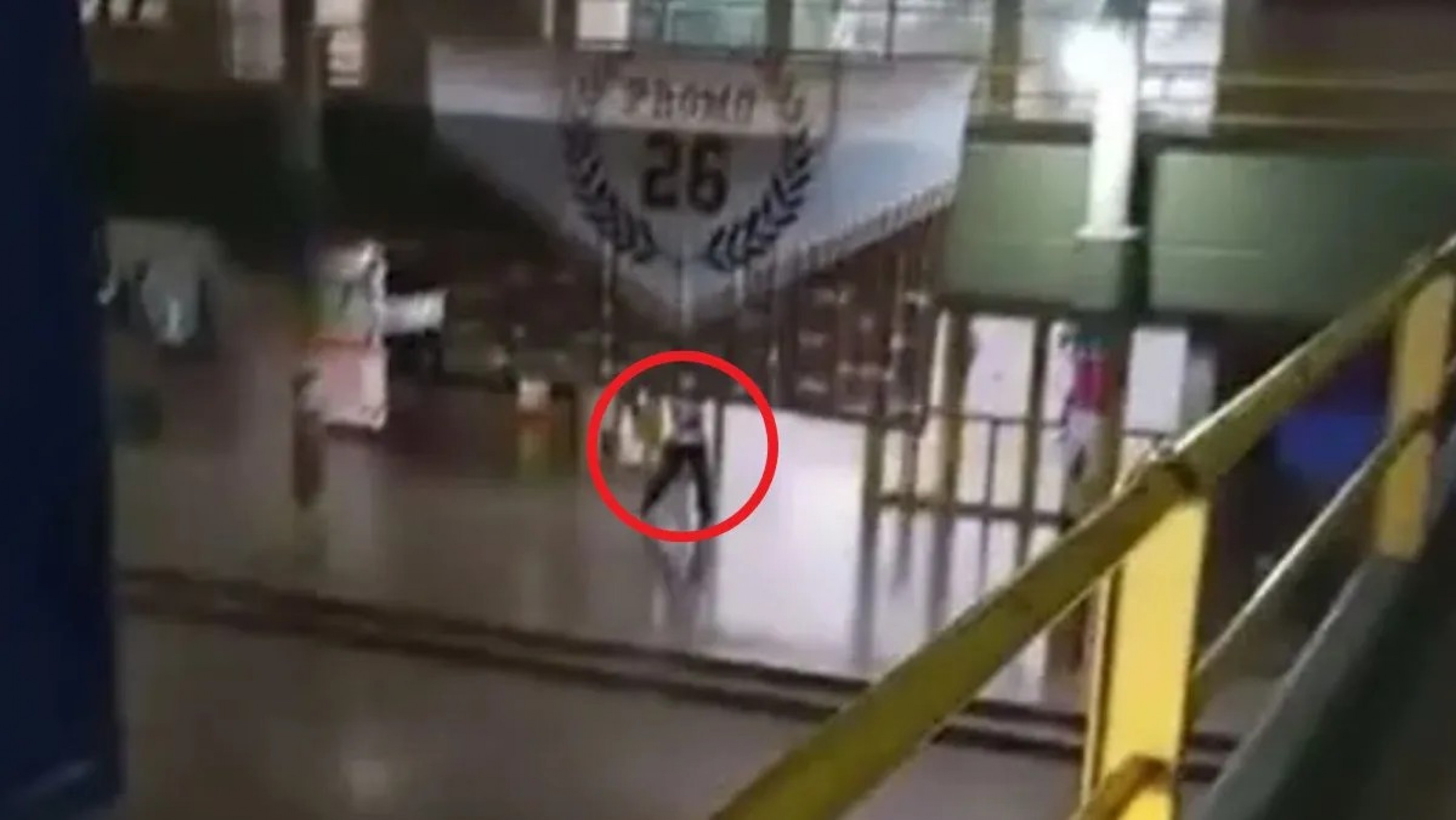 "Llegué tarde y me salvé": el testimonio de un joven de Comodoro tras el tiroteo en la escuela de Santa Fe