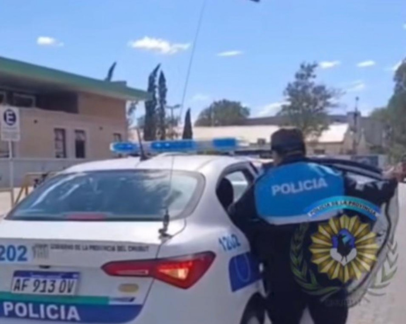 Estafó a comercios por más de $380 mil con comprobantes falsos y terminó detenido