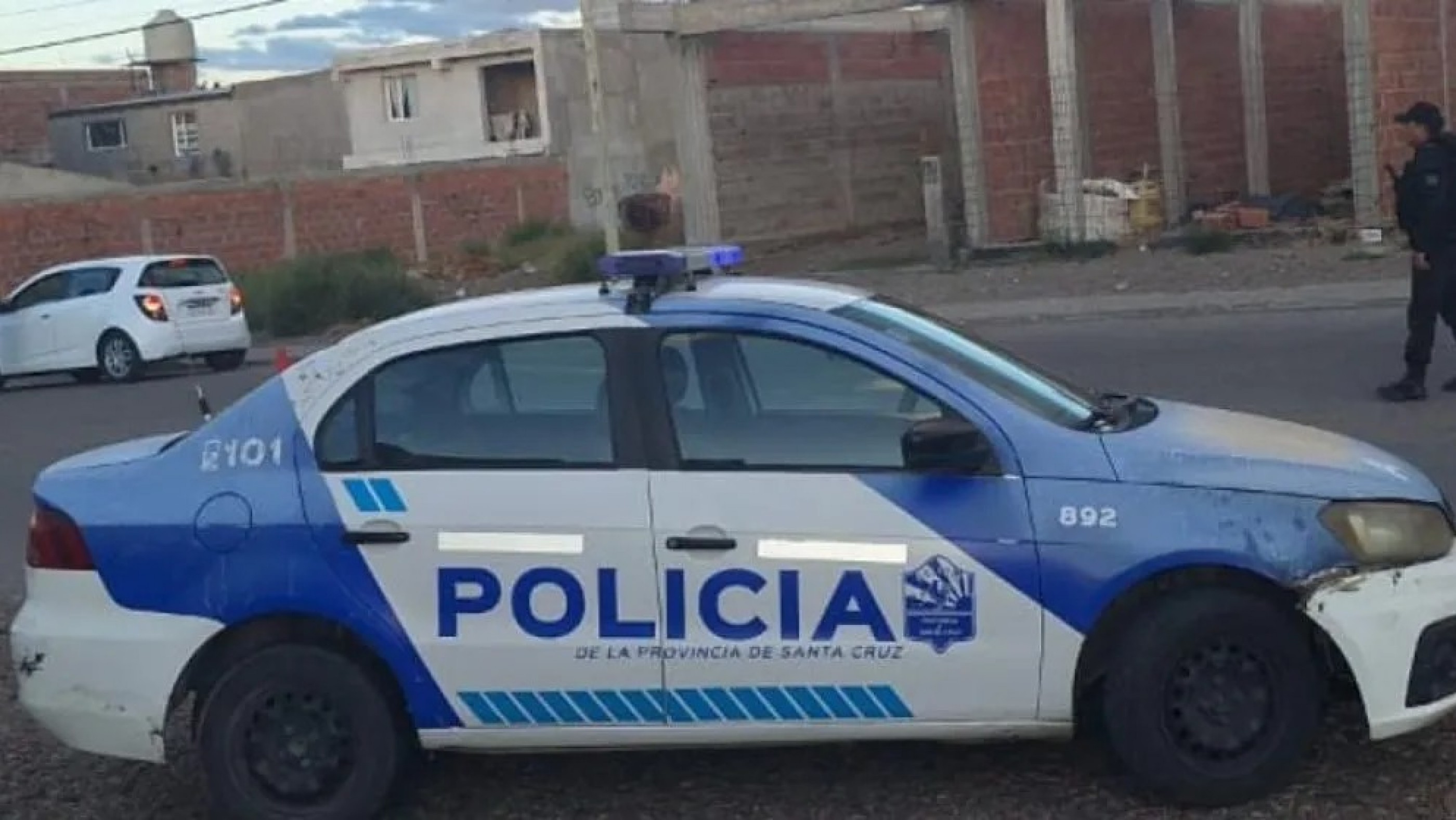 Amenazaron a un camionero con un arma en Diarco y hubo un allanamiento con un detenido