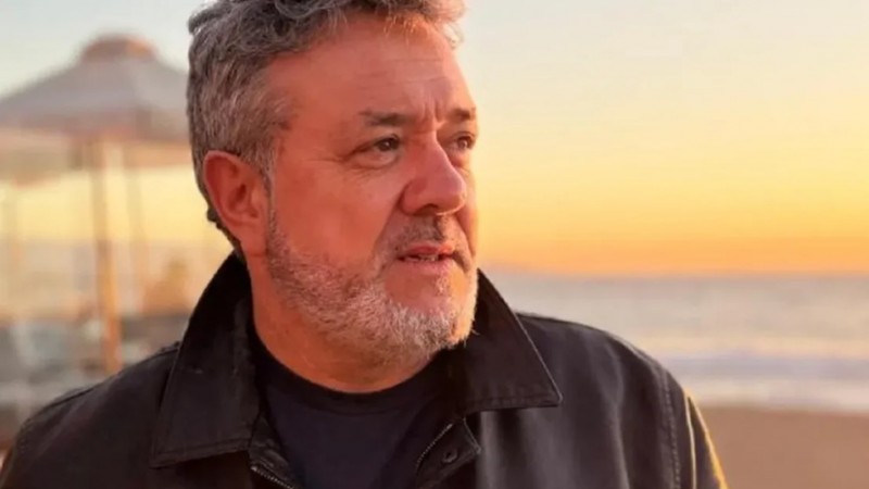 Un reconocido periodista de Mendoza murió en un grave accidente de moto