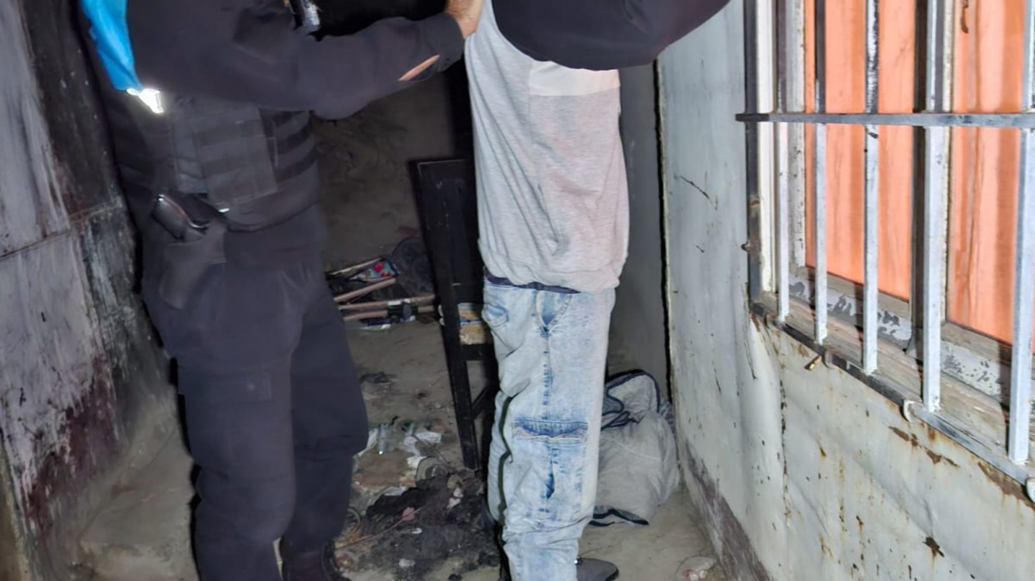 Comodoro: detuvieron a un hombre por desobedecer una restricción judicial y acercarse a su ex pareja