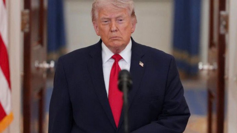 Trump amenaza con "aniquilar" Irán y fija un ultimátum para reabrir el estrecho de Ormuz