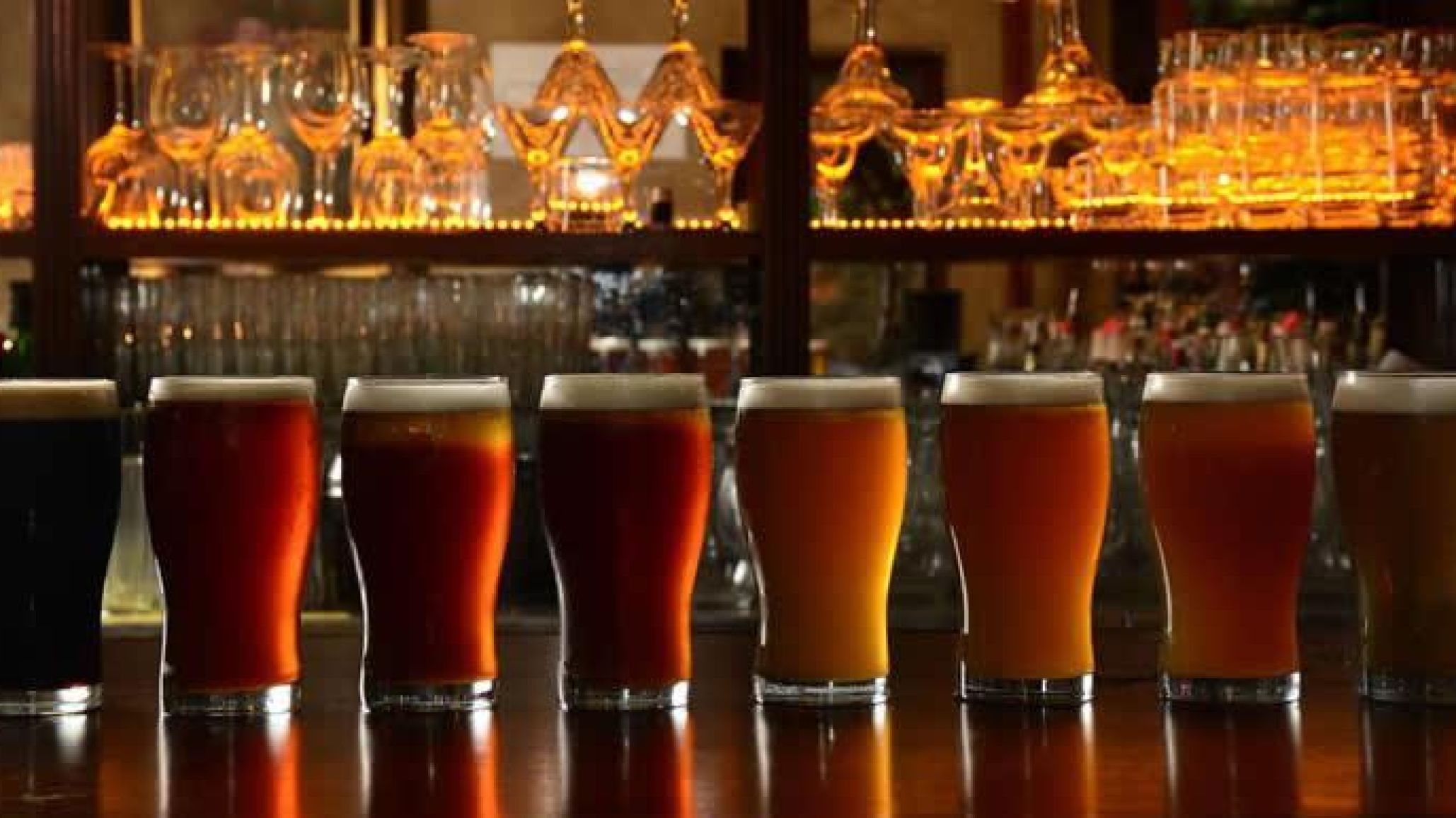 La cerveza tambi閚 siente el ajuste: una famosa cadena de cervecer韆s ya cierra locales emblem醫icos