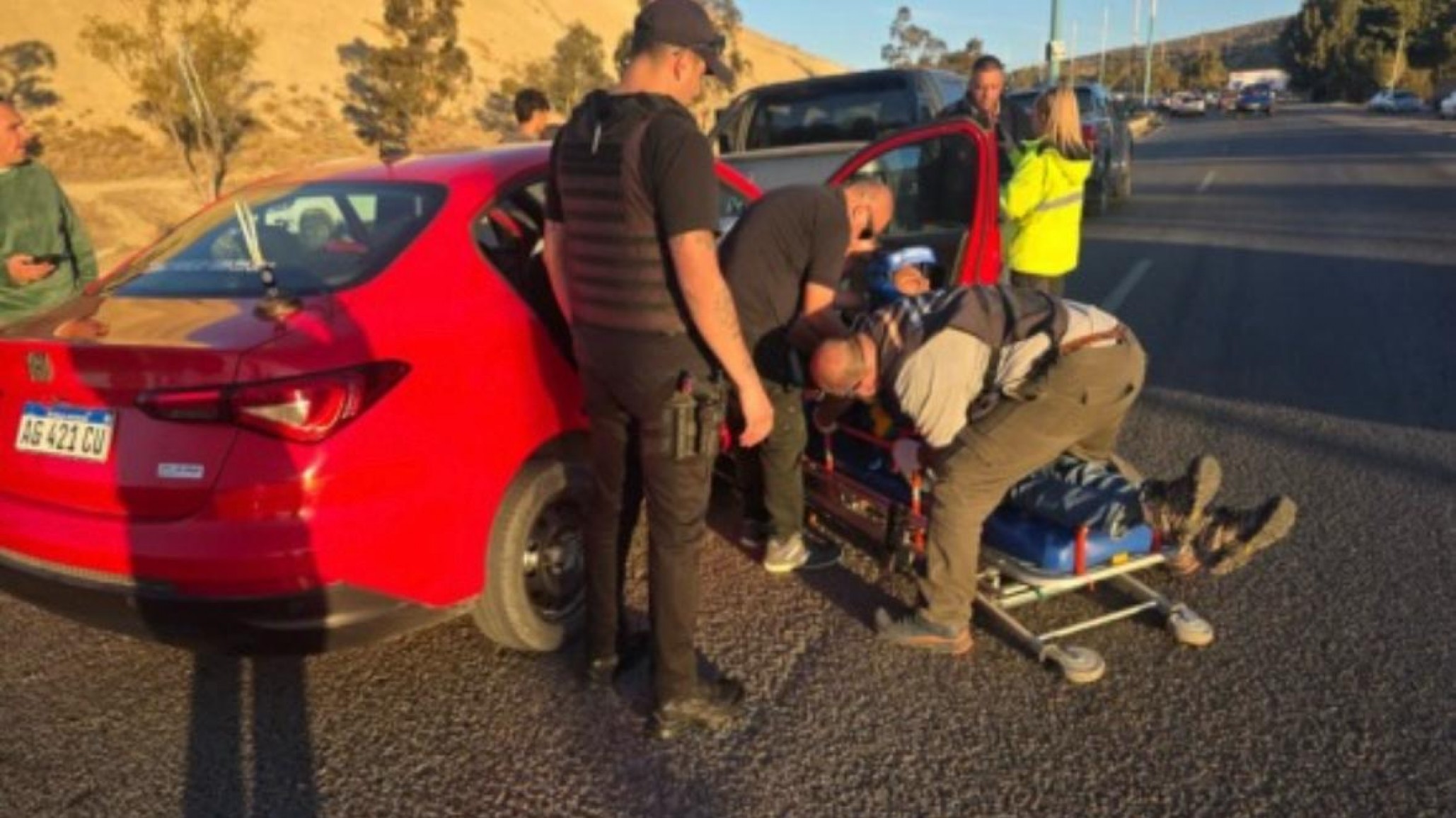 Accidente en Ruta 3: dos heridos tras un choque entre tres vehículos