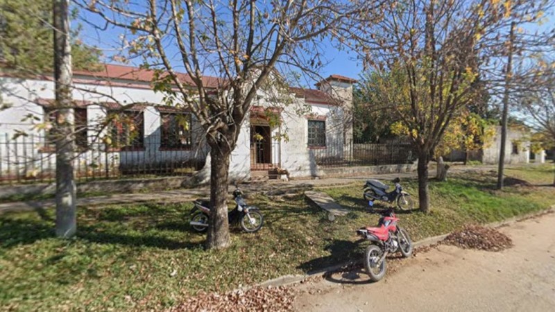 Un alumno de 13 años llevó un arma casera a la escuela y activaron el protocolo