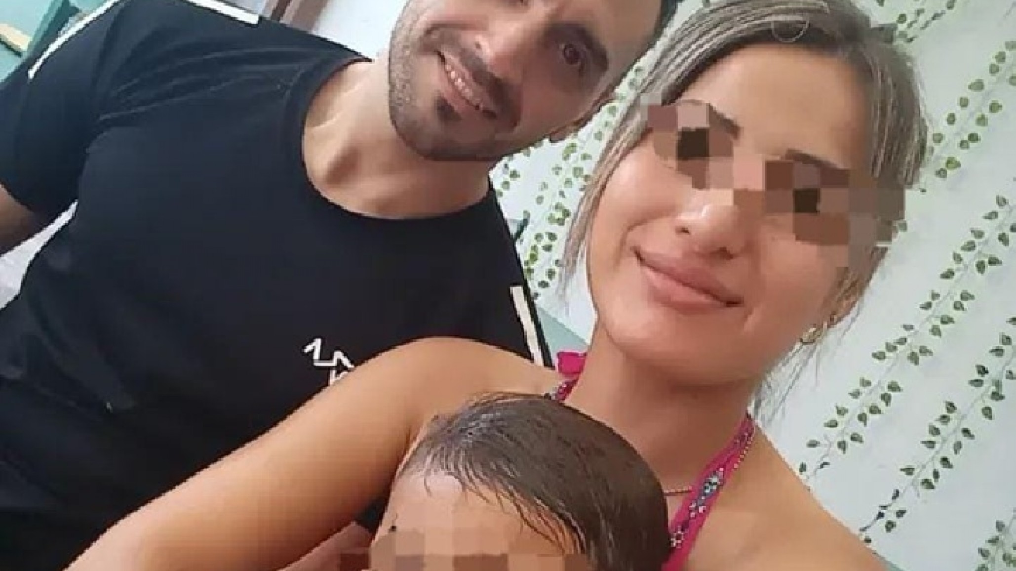 Festejo de aniversario y terror: apuñaló a su pareja frente a su hija y las obligó a saltar del auto para no morir