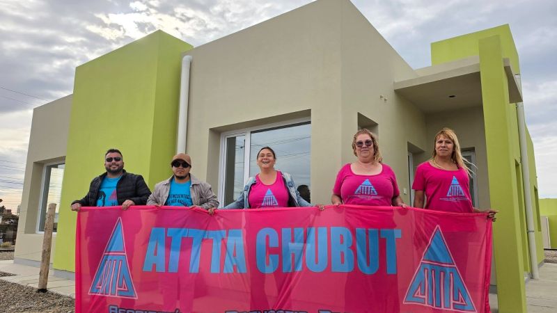 Histórico: entregaron la primera casa del cupo travesti-trans en Chubut