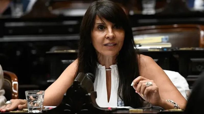 Cipolletti: el hijo de Lorena Villaverde amenazó con matar a sus compañeros de escuela