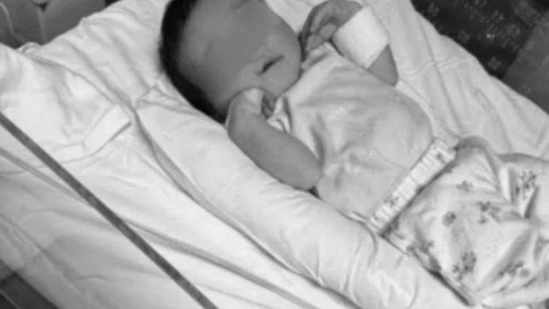 Buenos Aires: una adolescente dio a luz en el baño de su casa guiada por Inteligencia Artificial