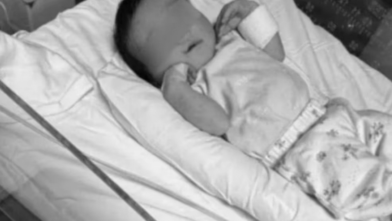 Buenos Aires: una adolescente dio a luz en el baño de su casa guiada por Inteligencia Artificial