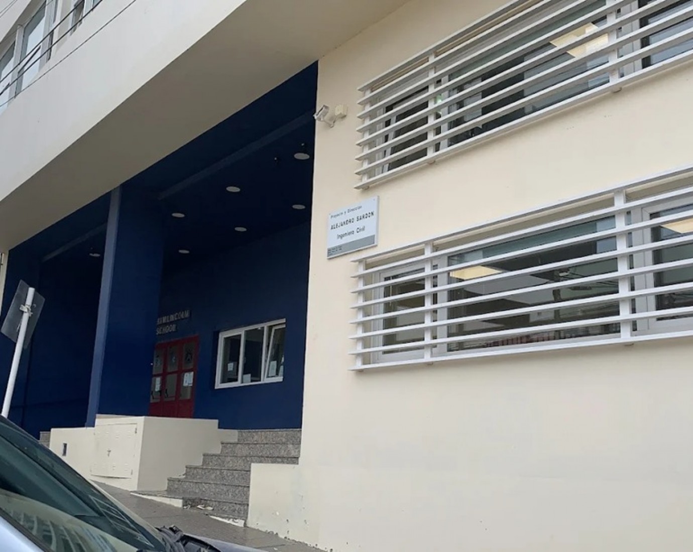 El colegio Abraham Lincoln también activó protocolo de seguridad por pintadas amenazantes