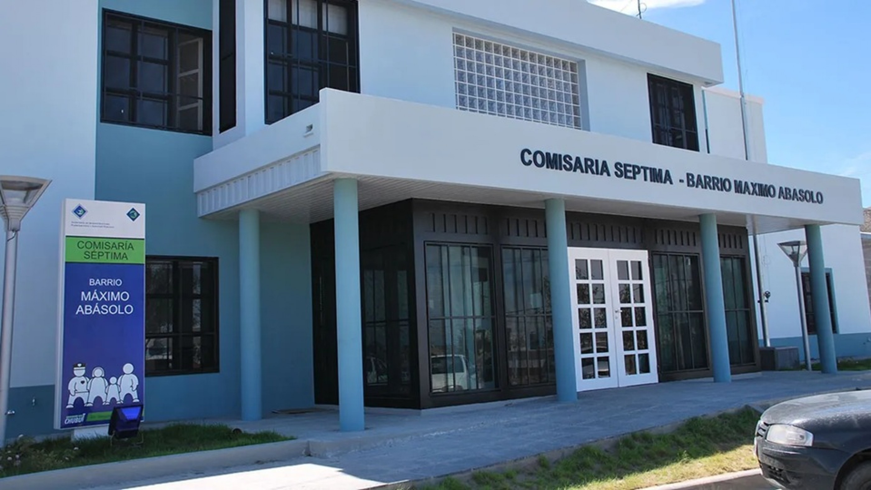 Caos y humo en la Comisaría Séptima: un detenido prendió fuego su celda para exigir un traslado