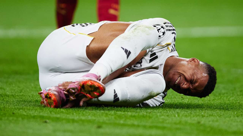 Preocupación en Francia: Mbappé se lesionó a 45 días del Mundial