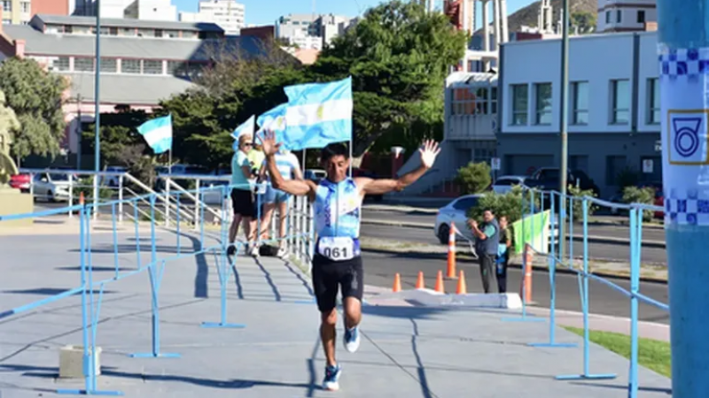 La Escuela 722 organiza una corrida por su 40° aniversario en Palazzo