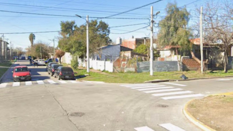 Una mujer mató a su pareja a puñaladas, huyó y fue entregada por sus hijos