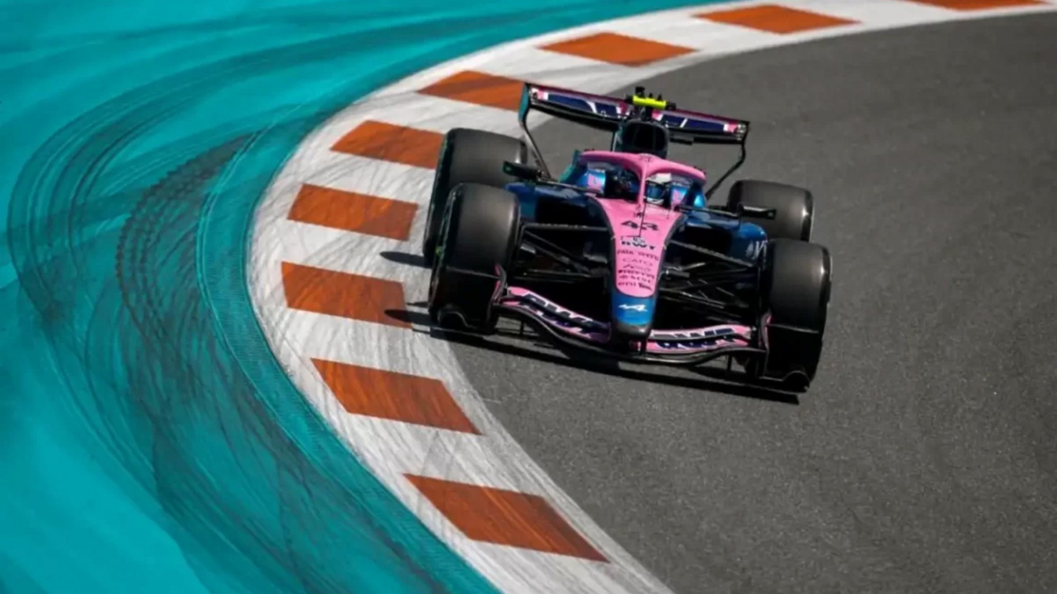 Franco Colapinto no pudo sumar puntos en la sprint del Gran Premio de Miami