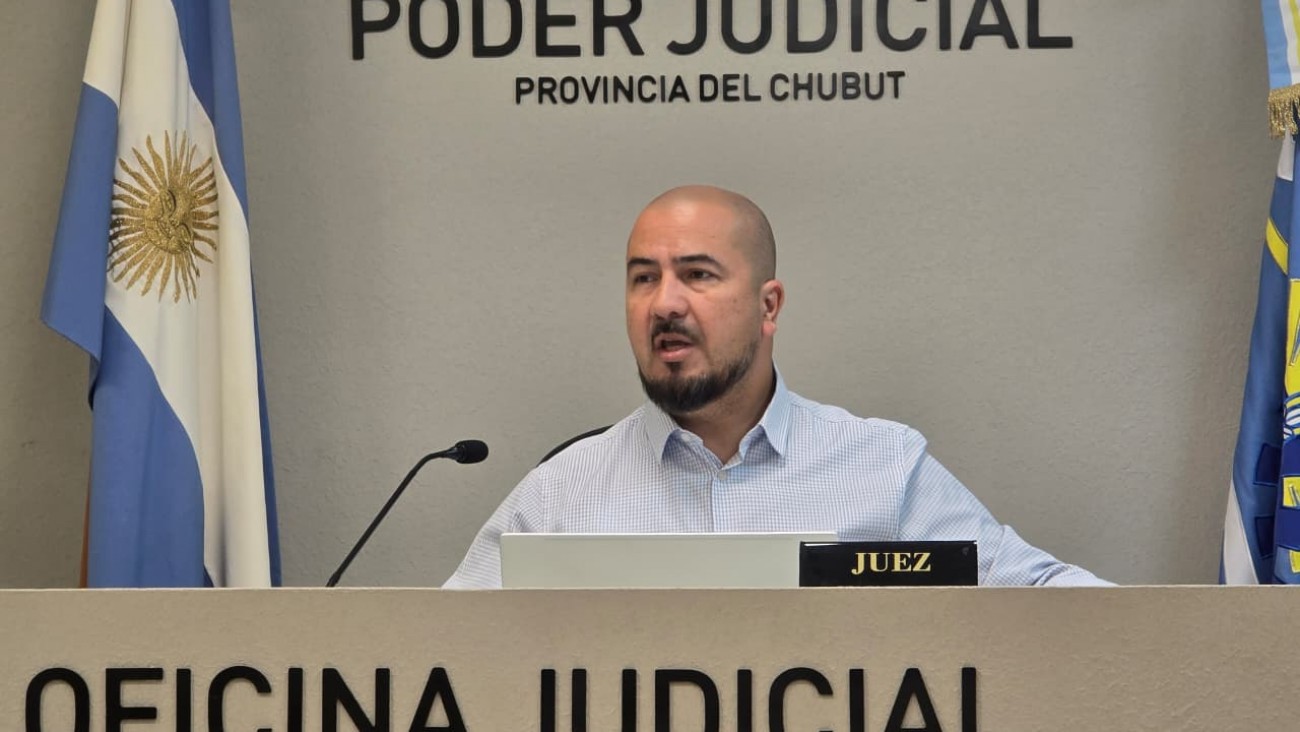 Un mes de prisión preventiva para los acusados del brutal doble crimen en Comodoro